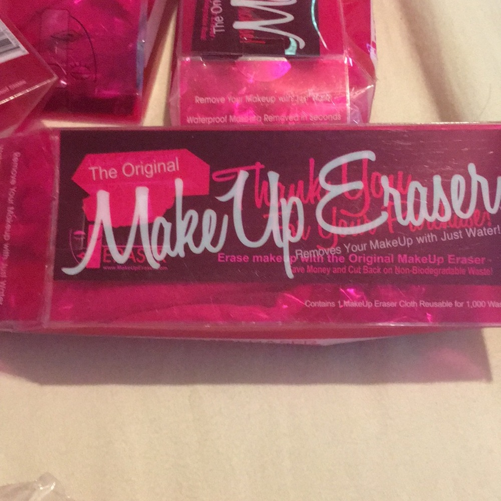 Make up Eraser